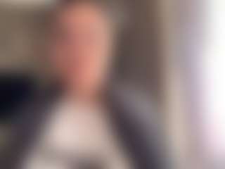 Live cam show with TomikoBrugliera - Blonde Hair on Cam Slut