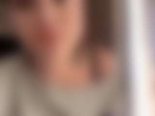 Live cam show with TomikoBrugliera - Hairy Pussy Brown Hair on Camsoda Late Night