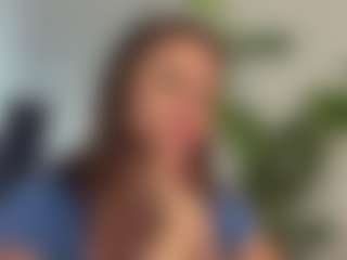 Live cam show with Kim - Joi on livesuperchat.net