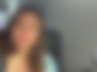 Live cam show with Kim - Green Eyes on Milfs Live