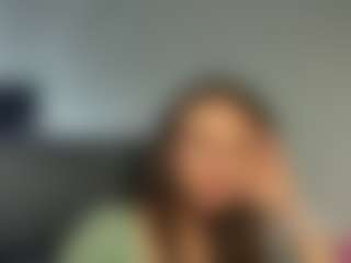Live cam show with Kim - Moaning on Camsoda