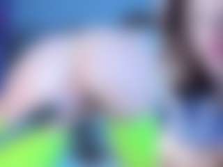 Live cam show with Jackie-Swann - Double Penetration on CamClone