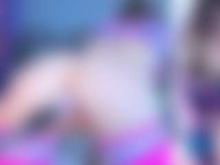 Live cam show with Jackie-Swann - Muscle on madthumbs