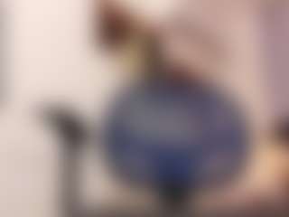 Live cam show with justlilah - Erotic Dance on Pornisteam.com