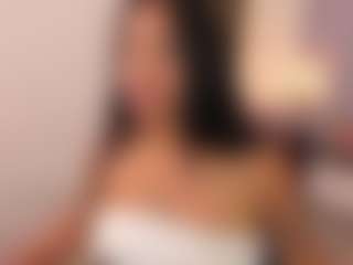 Live cam show with justlilah - New Spank on xDating