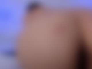 Live cam show with liz-lunna - Flat Chested on Camsoda