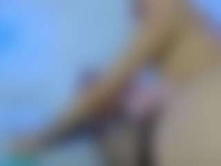 Live cam show with liz-lunna - Brown Eyes on xxxlivecams.org