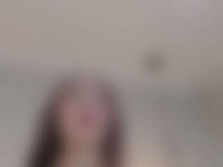 Live cam show with liz-lunna - Cumshot on Camsoda