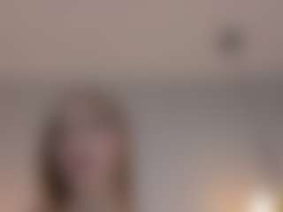 Live cam show with liz-lunna - Big Balls on Camsoda