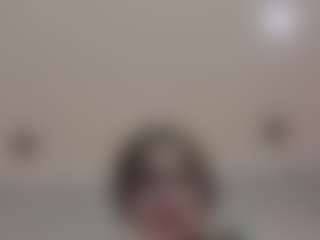 Live cam show with liz-lunna - Genital Piercings on friskycurves.com