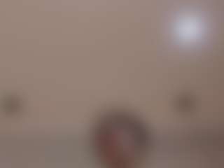 Live cam show with liz-lunna - Tiny Tits on Camsoda