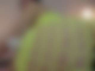 Live cam show with liz-lunna - Red Hair on Camsoda