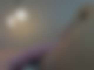 Live cam show with liz-lunna - Fake Tits on intimatelivegirls.com