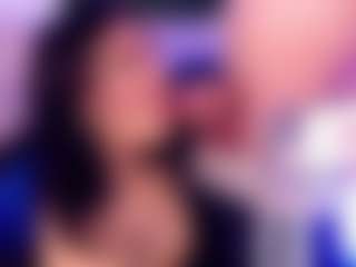 Live cam show with salomemiranda - Cumshot on Camsoda
