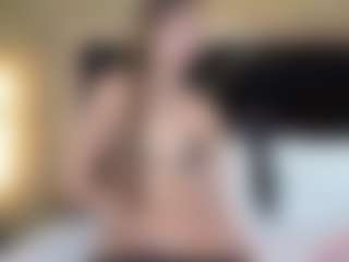 Sofi-and-Dante's Live Sex Cam Show