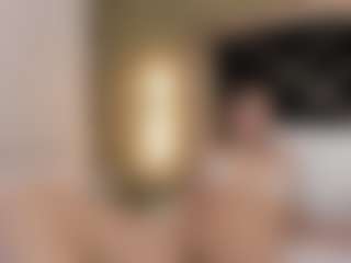 Sofi-and-Dante's Live Sex Cam Show