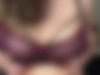 Live cam show with solacethesiren - New Brown Eyes on xxxlivecams.org