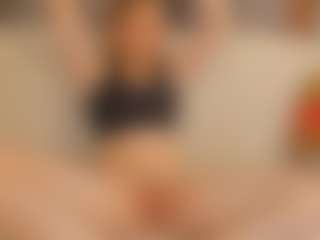 Live cam show with ChrysalisRogue - HD on livesuperchat.net