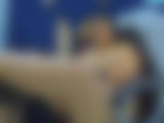 Live cam show with Ivy - Thick on CamSodaAdn