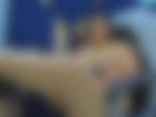 Live cam show with Ivy - Average on nudelive.tv