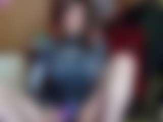 Live cam show with KristenMeloche - Muscular on Dolls Live