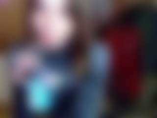 Live cam show with KristenMeloche - Orgasm on CamClone