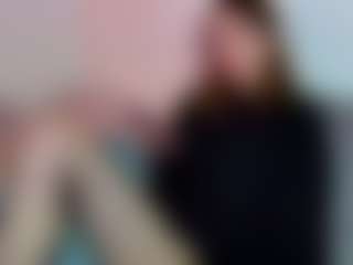 Live cam show with KristenMeloche - Brown Eyes on Camsoda