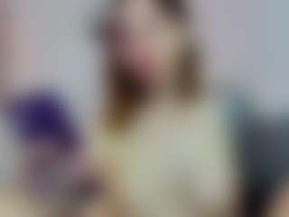 Live cam show with KristenMeloche - Self Suck on Milfs Live