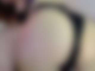 Live cam show with KristenMeloche - Orgasm on Camsoda