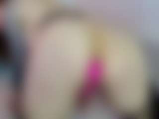 Live cam show with KristenMeloche - Orgasm on Camsoda