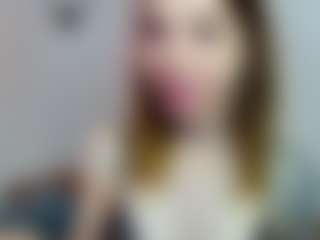 Spettacolo in cam dal vivo con KristenMeloche - Anal Toys su Camsoda