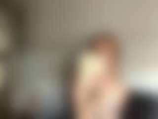 Amelie's Live Sex Cam Show