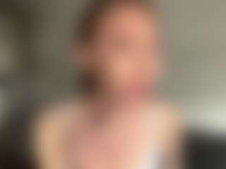 Amelie's Live Sex Cam Show