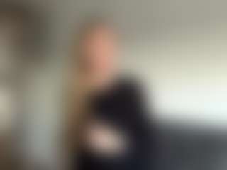 Amelie's Live Sex Cam Show