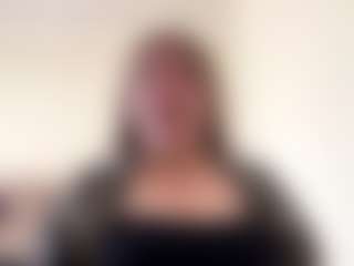 Live cam show with MaximinaEtling - Mature Young Adult on Camsoda Late Night