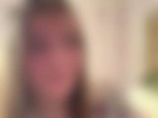 Live cam show with MaximinaEtling - Small Tits on Camming Site