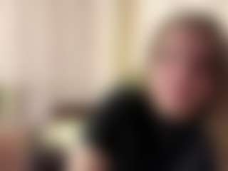 MaximinaEtling's Live Sex Cam Show