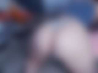 Live cam show with mine-dream - Average on livesuperchat.net