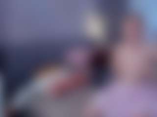 Live cam show with mine-dream - Average on TeamSkeetLive