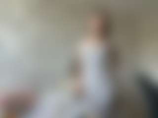 Lea's Live Sex Cam Show