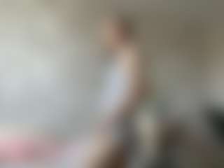 Lea's Live Sex Cam Show