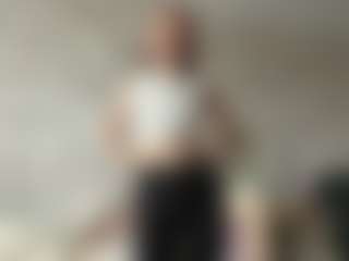 Lea's Live Sex Cam Show