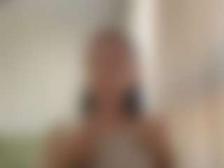 Live cam show with Lea - Genital Piercings on Nude Chat * 1 On 1 Webcam Sex * Live Cam Show