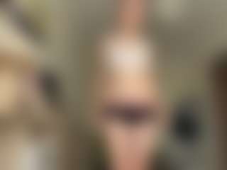 Live cam show with Lea - Facial on fapnchat