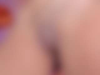 Live cam show with sharonskiinny - New Teen (18+) on Hubzter Live