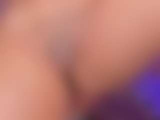 sharonskiinny's Live Sex Cam Show