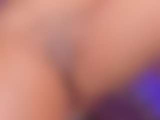 sharonskiinny's Live Sex Cam Show
