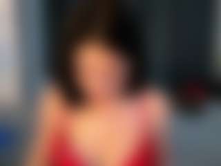Live cam show with Emma - Bikini on Fling VIP Chat