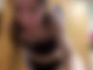 Live cam show with StevieStankaitis - Bra on Camsoda