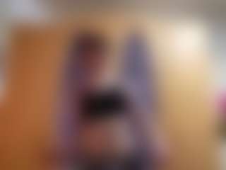 Live cam show with StevieStankaitis - New Teen (18+) on StripNow